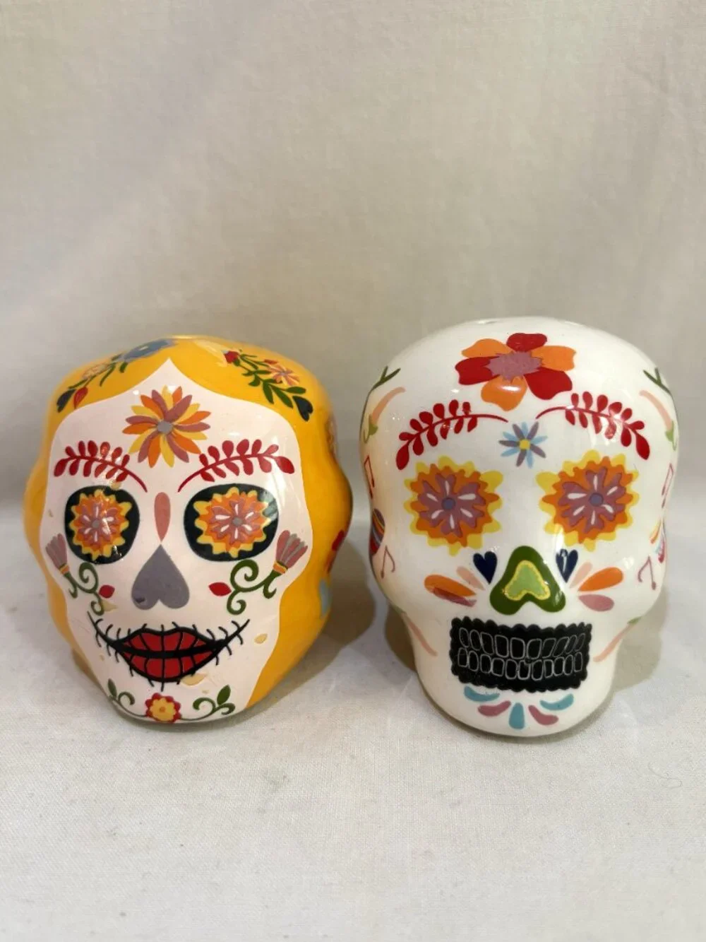 Hand Painted Ceramic Sugar Skull Salt & Pepper Shaker Set Day of the Dead